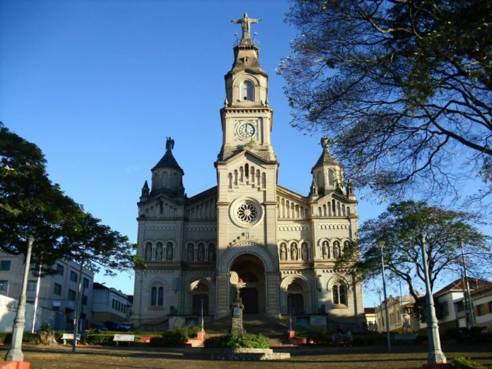 Santuário São Francisco de Paula e Nossa Senhora de Fátima