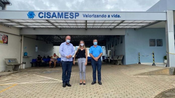Henrique Wolf e Sheilla Faria visitaram o CISAMESP em Pouso Alegre