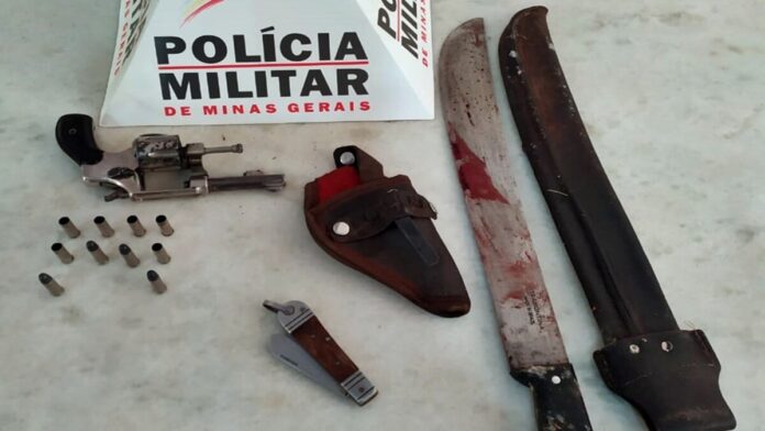 Homem é morto a tiros após atacar policial militar com golpes de facão em Borda da Mata